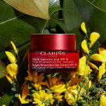 CLARINS SUPER RESTORATIVE Przeciwzmarszczkowy krem na dzień 50+ z filtrem SPF15 do każdego rodzaju skóry 50ML - 5