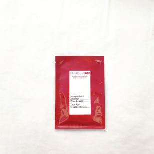 CLARINS TOTAL EYE TREATMENT MASK Maska na oczy 1SZT.